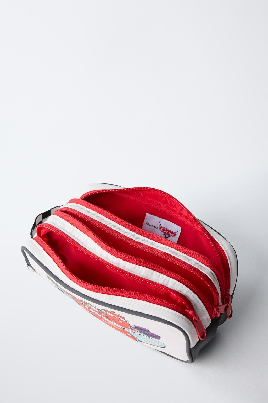 ПЕНАЛ CARS LIGHTNING MCQUEEN © DISNEY