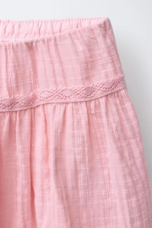 Юбка-шорты с кружевом