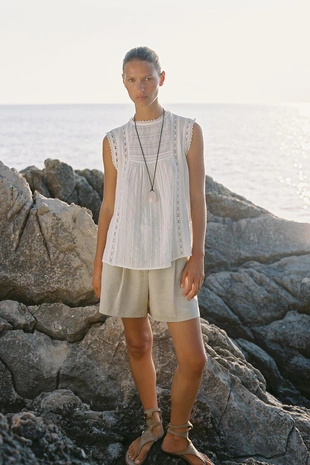 Романтичный топ без рукавов- Заказать в России