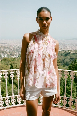 Топ с цветочным принтом и воланами- Заказать в России