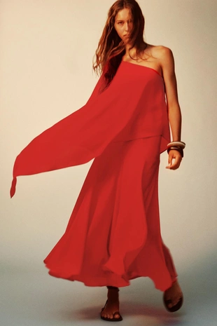 Асимметричная накидка из струящейся ткани- Заказать в России