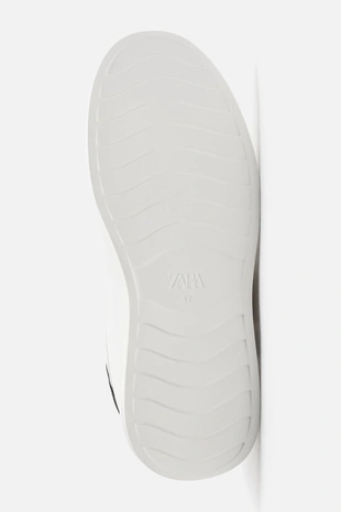 Кроссовки с объемной подошвой- Заказать в России