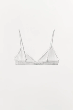 Бралетт с треугольными чашками и ажурным цветком- Заказать в России