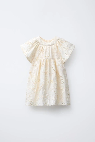 Платье из органзы с вышивкой в виде цветов- Заказать в России