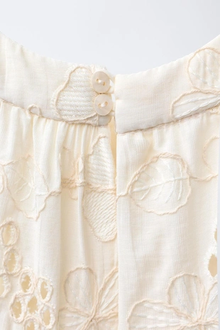 Платье из органзы с вышивкой в виде цветов- Заказать в России