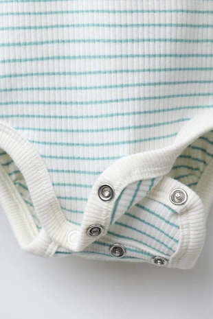 Комплект из боди и легинсов в полоску- Заказать в России