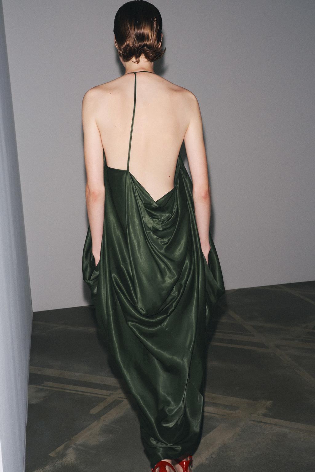 АСИММЕТРИЧНОЕ АТЛАСНОЕ ПЛАТЬЕ — ZW COLLECTION