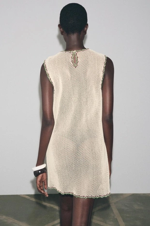 Платье кроше с цветочной вышивкой — ZW COLLECTION- Заказать в России