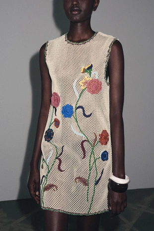 Платье кроше с цветочной вышивкой — ZW COLLECTION- Заказать в России