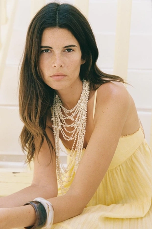 Платье с панелями и открытой спиной- Заказать в России