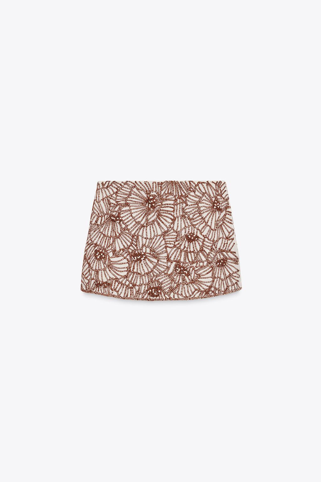 КОРОТКАЯ ЮБКА С ВЫШИВКОЙ В ВИДЕ ЦВЕТОВ — ZW COLLECTION