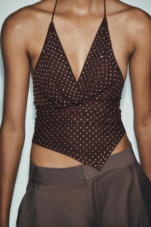 Топ из ткани «тюль» со стразами