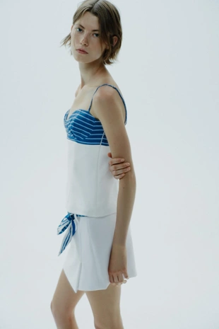 Эластичный топ с принтом в виде платка- Заказать в России