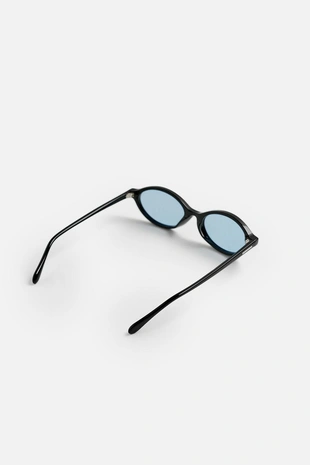 Солнцезащитные очки овальной формы- Заказать в России