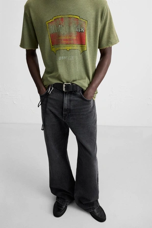 Трикотажная футболка с принтом и эффектом стирки- Заказать в России