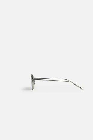 Овальные солнцезащитные очки- Заказать в России