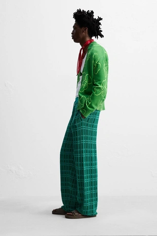 Трикотажные жаккардовые брюки © OTIS KWAME KYE QUAICOE- Заказать в России