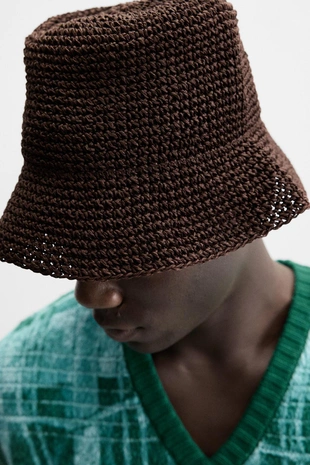 Вязаная крючком панама- Заказать в России