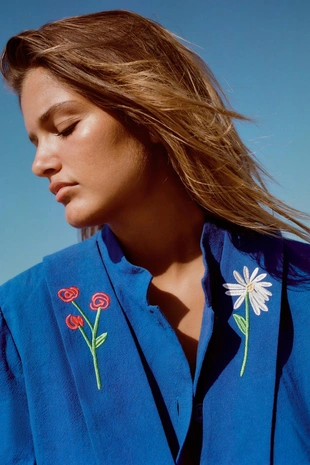 Куртка с вышивкой- Заказать в России