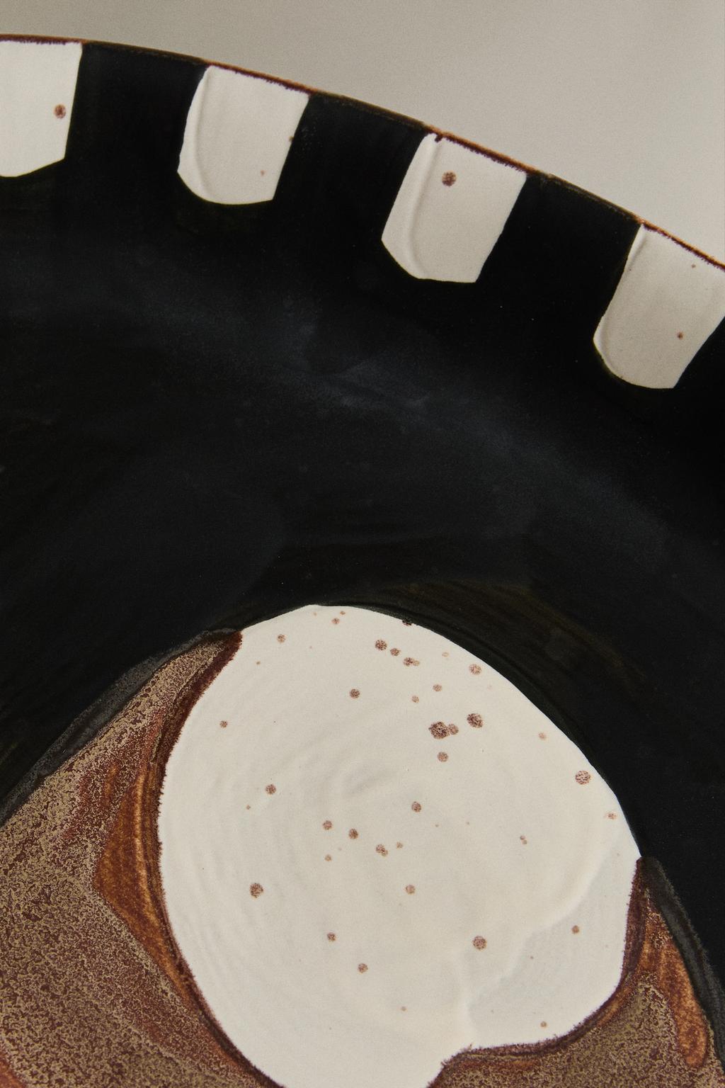 Лакированный каменный поднос
