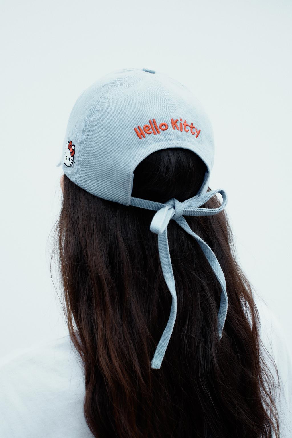 ДЖИНСОВАЯ КЕПКА HELLO KITTY © 2025 SANRIO