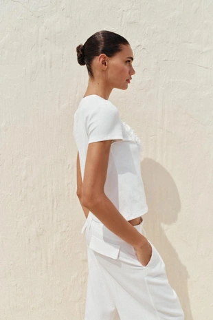 Футболка с рельефным сердцем- Заказать в России