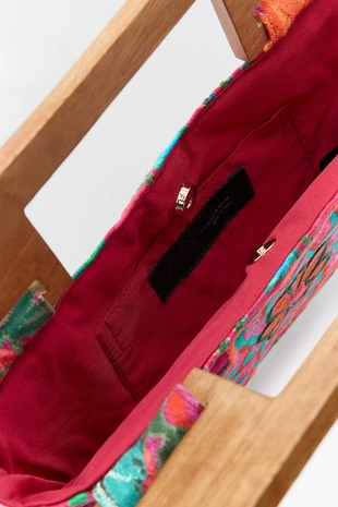 Сумка с цветочной вышивкой- Заказать в России