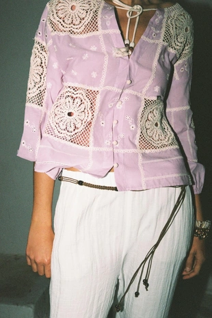 Комбинированная рубашка с кружевом кроше- Заказать в России