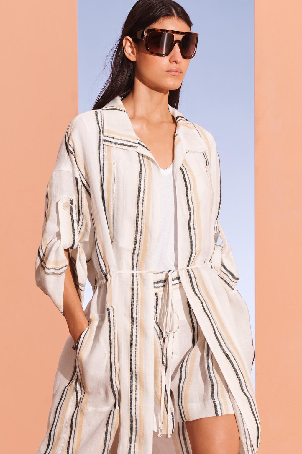 Полупальто с полосками zara
