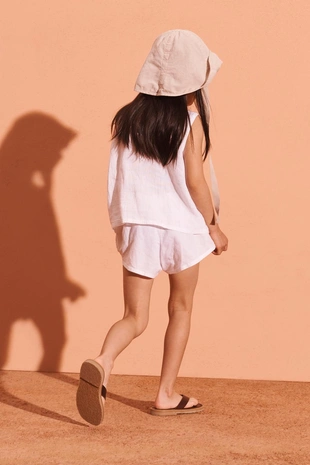 Белый льняной топ- Заказать в России