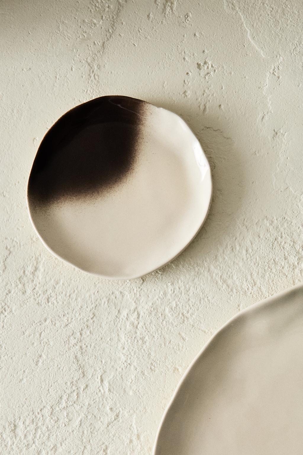 Тарелка из коллекции ombré stoneware x collagerie
