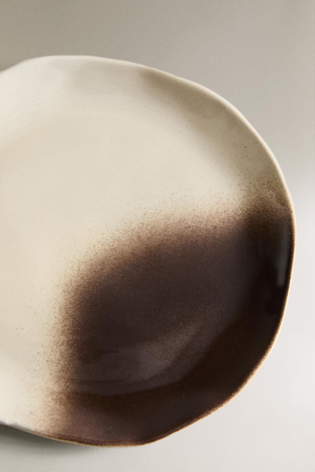 Тарелка из коллекции ombré stoneware x collagerie