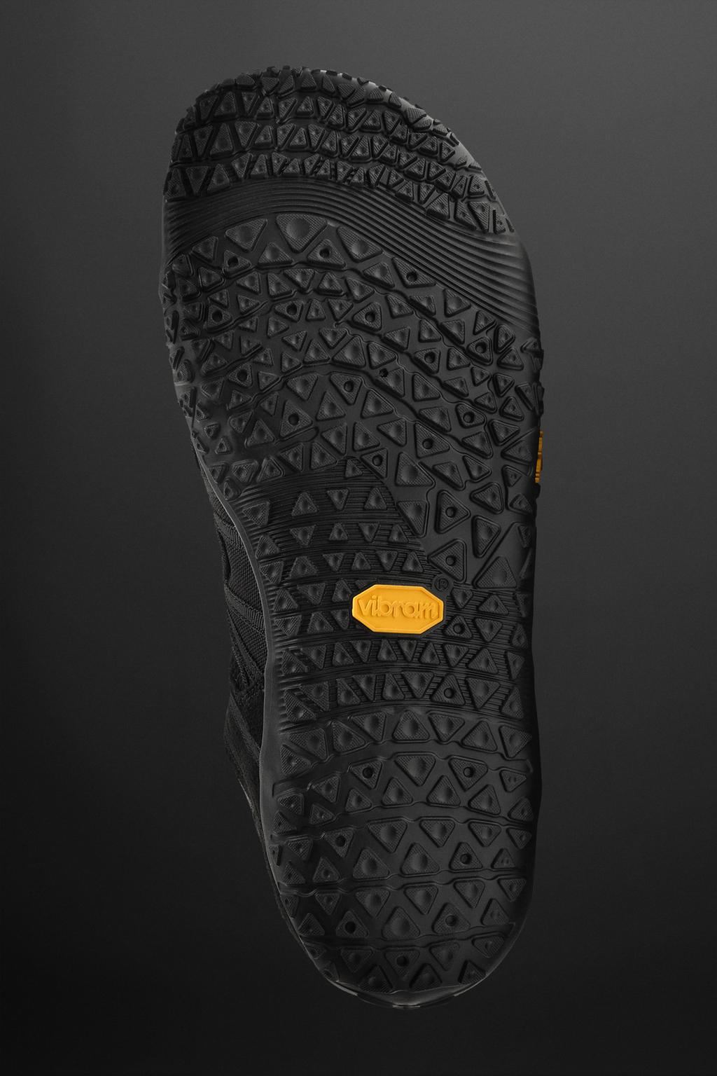 ТЕХНОЛОГИЧНЫЕ САНДАЛИИ X VIBRAM®