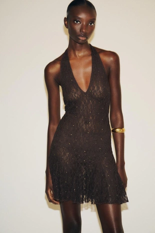 Платье с заклепками и платком- Заказать в России