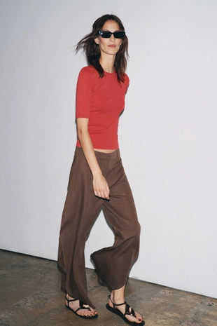 Хлопковая футболка с эффектом потертости