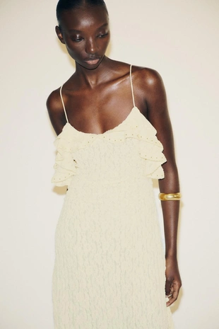 Кружевное платье с заклепками- Заказать в России