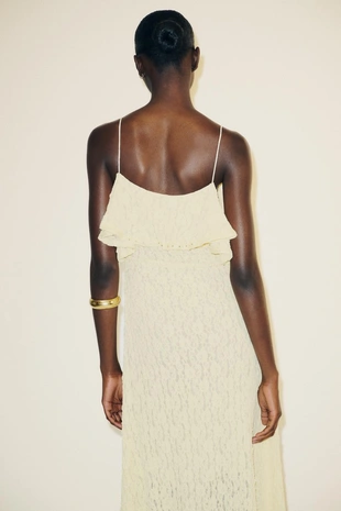 Кружевное платье с заклепками- Заказать в России