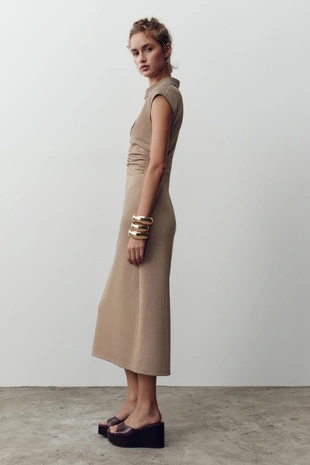 Платье миди с воротником поло- Заказать в России