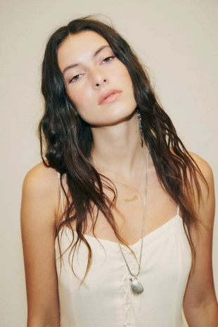 Короткое платье из газа с воланами- Заказать в России