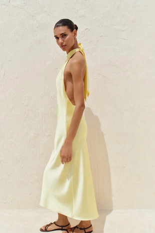 Платье миди с горловиной халтер- Заказать в России