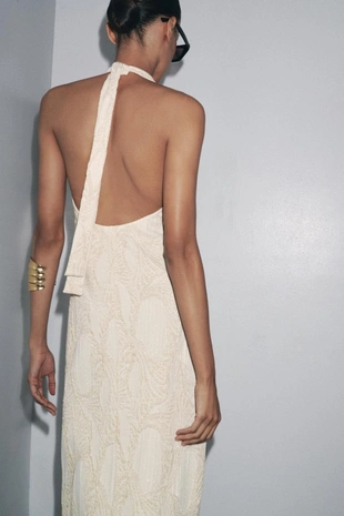 Жаккардовое платье-халтер- Заказать в России