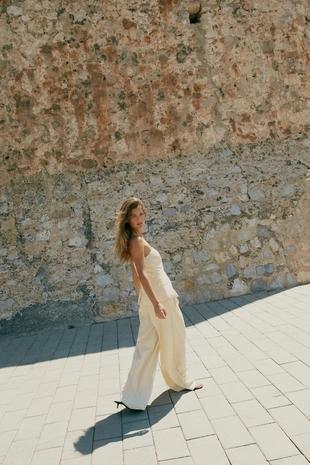 Брюки со складками- Заказать в России