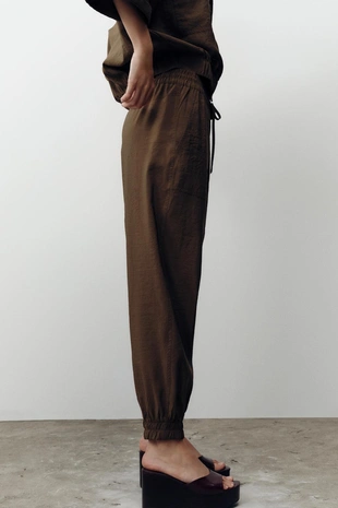 Брюки с манжетами