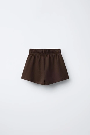 Комплект из футболки и шортов-бермудов интерлок с надписью- Заказать в России