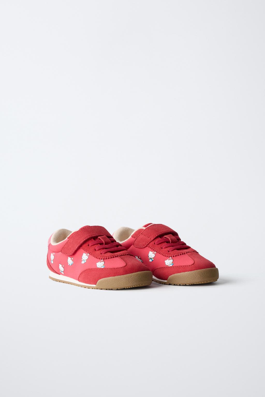 СПОРТИВНЫЕ КРОССОВКИ HELLO KITTY © SANRIO
