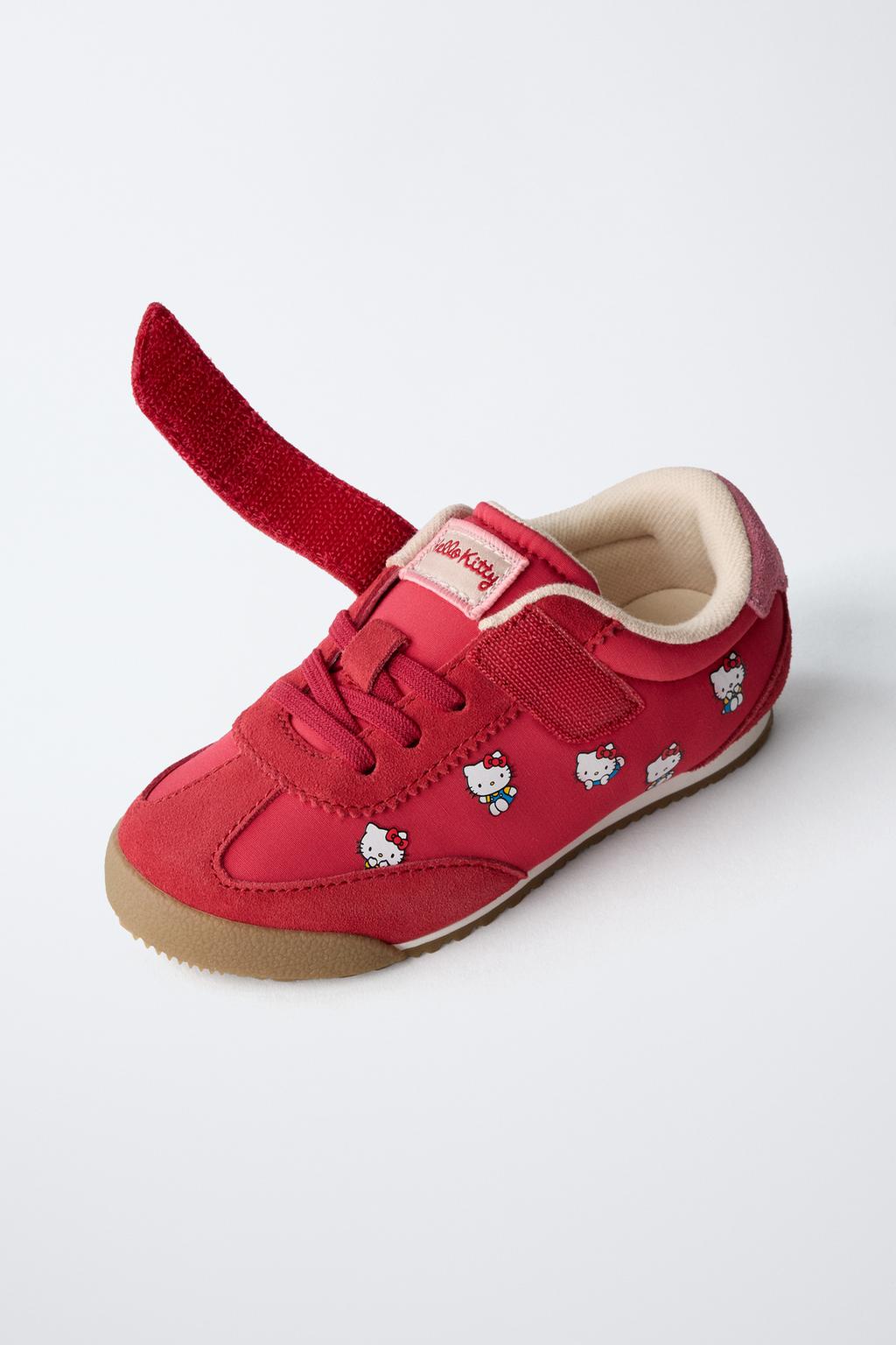 СПОРТИВНЫЕ КРОССОВКИ HELLO KITTY © SANRIO