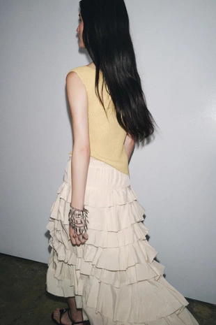 Топ текстурный со сборками