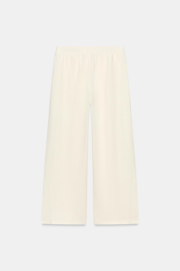 Мягкие брюки с широкими штанинами