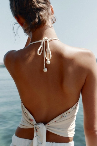 Топ халтер с вышивкой в виде цветов- Заказать в России