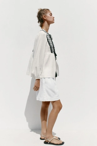 Куртка с контрастной вышивкой- Заказать в России